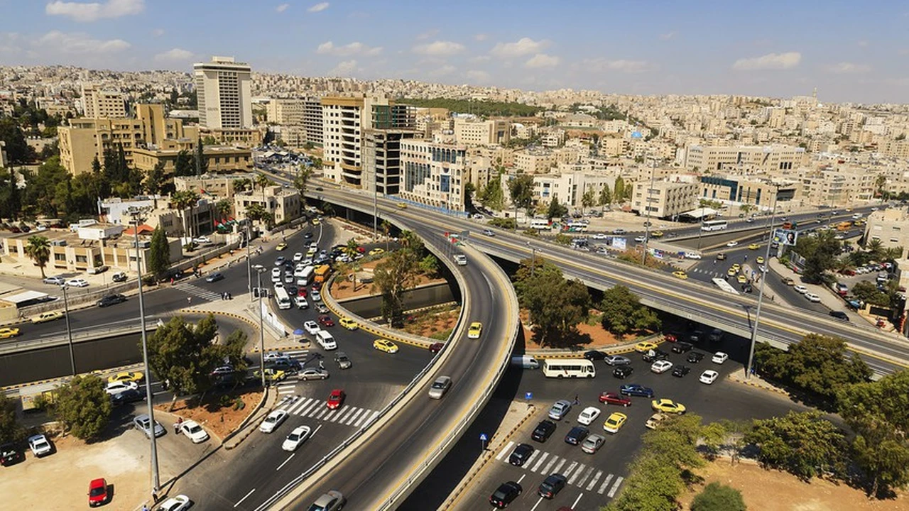 تقلبات جوية مرتقبة.. خرائط الطقس تكشف فرص سقوط الأمطار وموعد انخفاض الحرارة